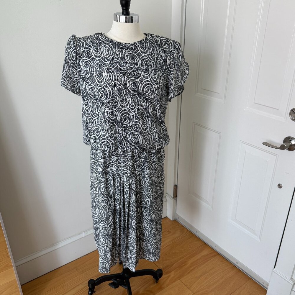Vintage Perceptions Black & White Swirl Midi Dress – Made in USA, Size M